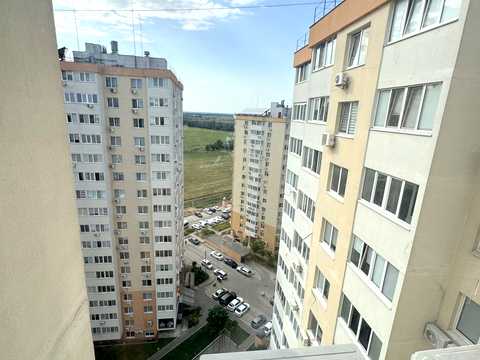 квартира за адресою Райдужний масив вул., 21/1