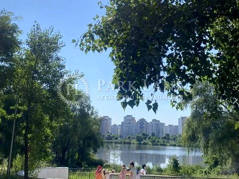 квартира по адресу Драгоманова ул., 31-Б