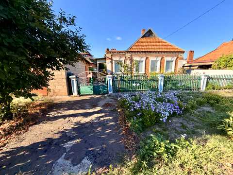 дом по адресу Валерия Лобановского ул. (Серова), 6