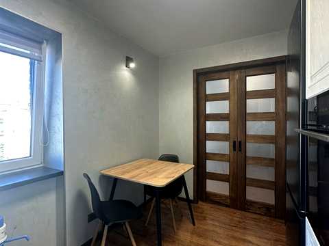 квартира за адресою Стуса, 19