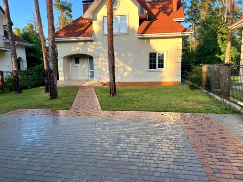 будинок за адресою Анатолія Солов'яненка вул.