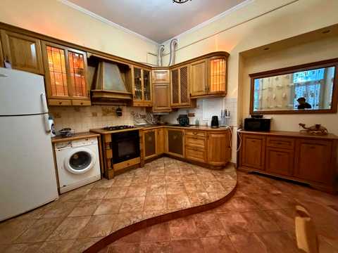 квартира за адресою Івана Левинського вул., 3