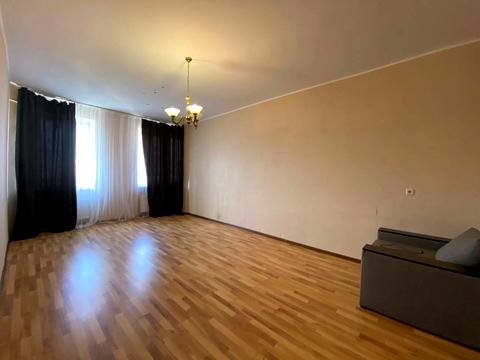 квартира по адресу Евгения Чикаленко ул., 43