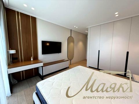 квартира по адресу Джона Маккейна ул. (Івана Кудрі), 3-А
