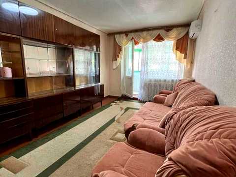 квартира за адресою Ігоря Дорошенка вул. (Ціолковського), 49