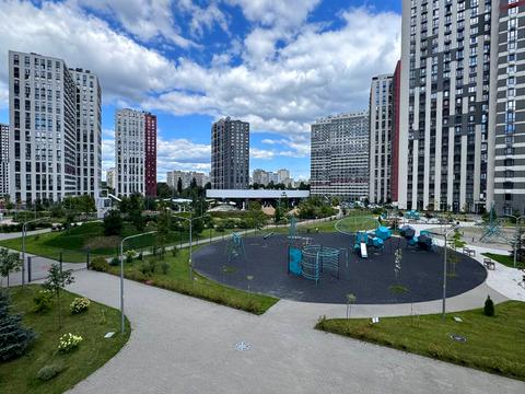 квартира по адресу Олександра Олеся ул., 10