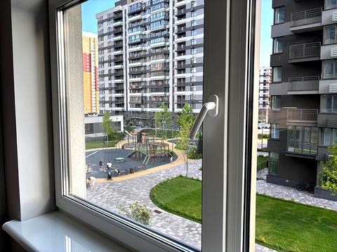 квартира по адресу Олександра Олеся ул., 5