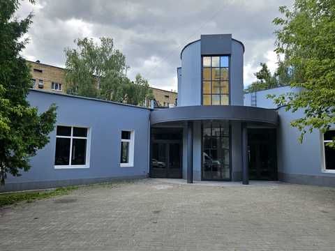 коммерческая по адресу Леся Курбаса просп., 7-А