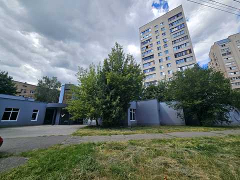комерційна за адресою Леся Курбаса просп., 7-А
