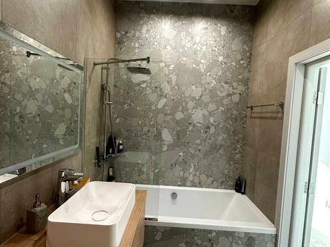 квартира за адресою Під Дубом вул. (Космонавтів), 26-Б