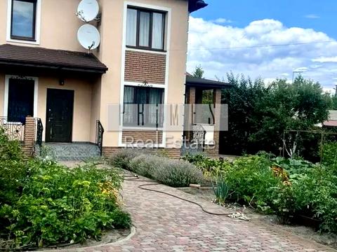 будинок за адресою Визволителів вул.