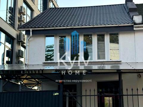 коммерческая по адресу Редутная ул., 58