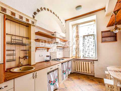 квартира за адресою Рейтарська вул., 25