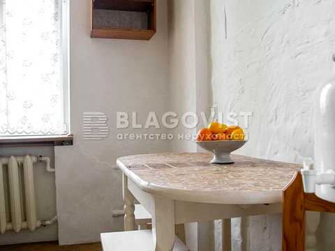 квартира за адресою Рейтарська вул., 25