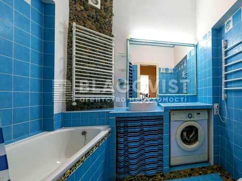 квартира за адресою Рейтарська вул., 25