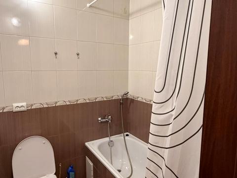 квартира по адресу Героев Небесной Сотни просп., 18/1