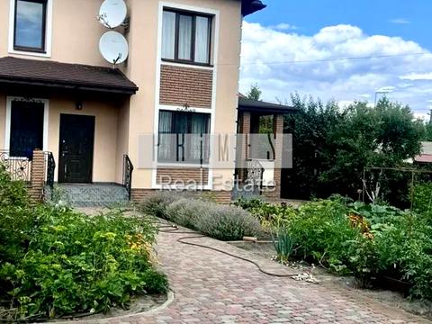 будинок за адресою Визволителів вул.