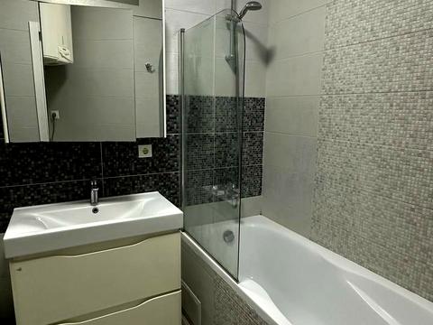 квартира за адресою Дмитра Дорошенка вул. (Чигоріна), 55