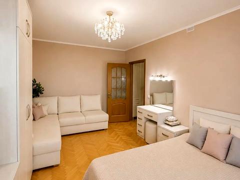 квартира по адресу Василия Симоненко ул., 5