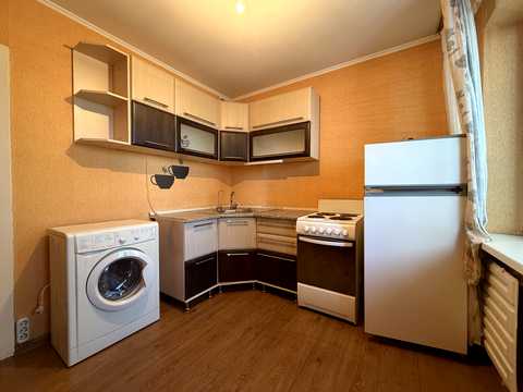 квартира за адресою Райдужна вул., 9