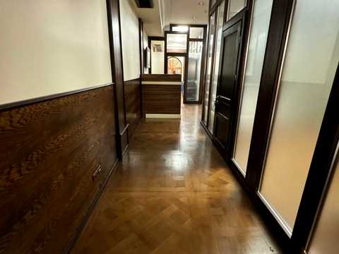 коммерческая по адресу Жилянская ул., 72