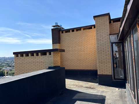 квартира за адресою Чернівці, Чорновола вул., 1