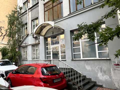 комерційна за адресою В'ячеслава Липинського вул. (Чапаєва), 3