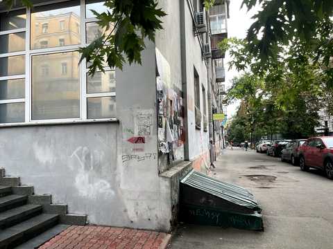 коммерческая по адресу Вячеслава Липинского ул. (Чапаєва), 3