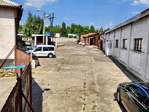 комерційна за адресою Радистів вул., 54