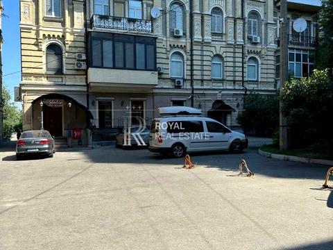 коммерческая по адресу Большая Житомирская ул., 24-Б