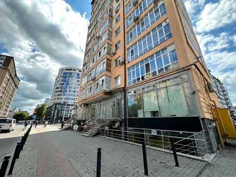 комерційна за адресою Івано-Франківськ, Бельведерська вул., 35