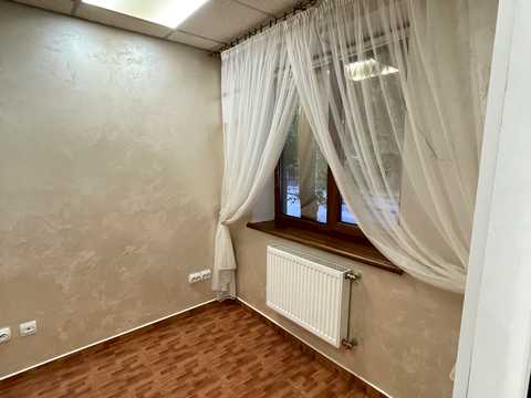 коммерческая по адресу Юности просп., 27