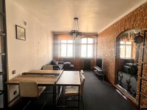 комерційна за адресою Ринок пл., 19