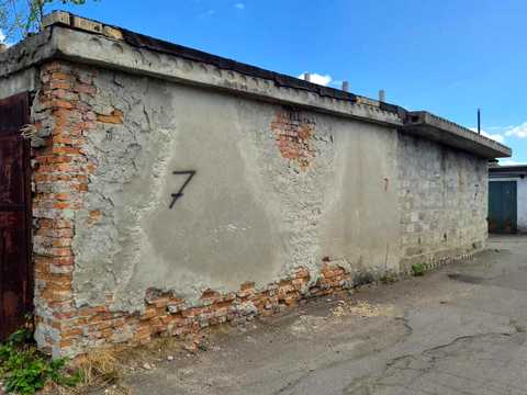 паркоместо по адресу Покільска ул. (Камышинская), 4