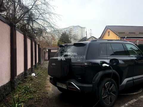 комерційна за адресою Нивський пров., 20