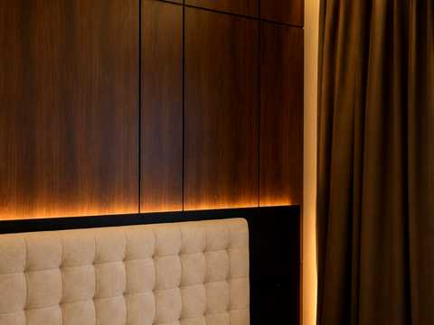 квартира по адресу Салютная ул., (Будинок 02301-02303)