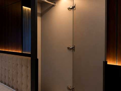квартира по адресу Салютная ул., (Будинок 02301-02303)
