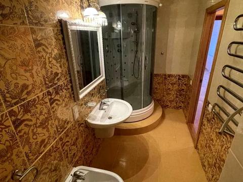 квартира по адресу Олега Михнюка ул. (Воїнів-Інтернаціоналістів), 41а
