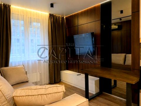 квартира за адресою Салютна вул., 2к16