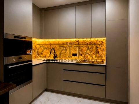 квартира за адресою Салютна вул., 2к16