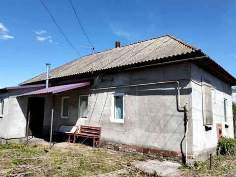 будинок за адресою с. Горбове, Набережна, 3
