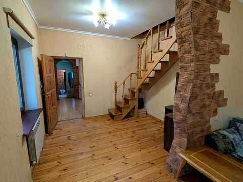 будинок за адресою Василя Щавинського вул. (Петровського), 2