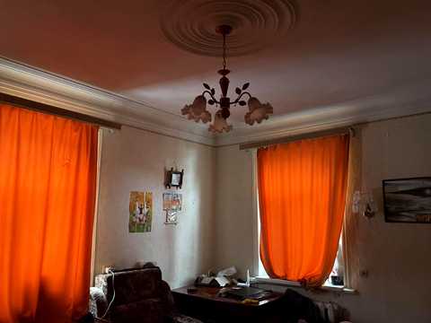 будинок за адресою Карпатської Січі вул. (Гвардійська)