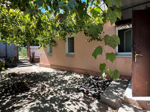 будинок за адресою Куренівський пров. (Осипенко), 9