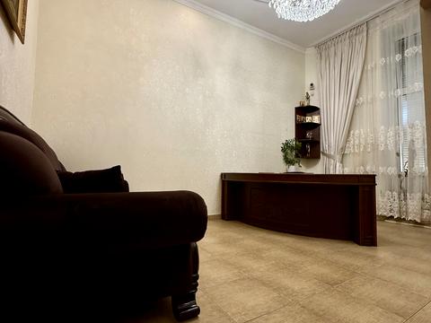 комерційна за адресою Соборна вул., 45