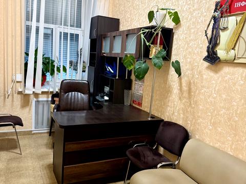 комерційна за адресою Соборна вул., 45