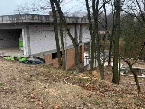 дом по адресу с. Лесники, Квіткова