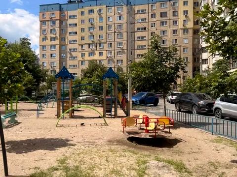 квартира за адресою Вадима Жукова вул. (Бєляєва), 4