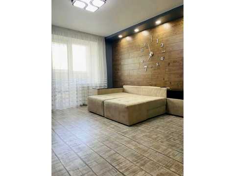 квартира за адресою Сержанта Жужоми вул., 3