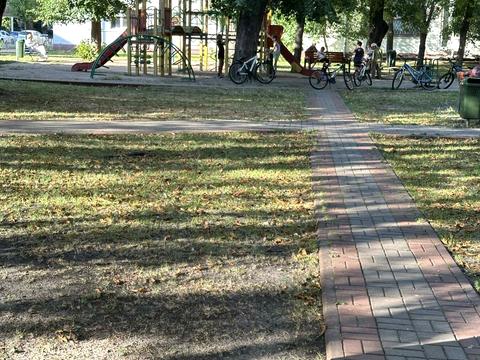 квартира за адресою Івана Мазепи вул. (Січневого Повстання), 4